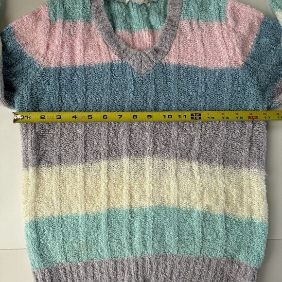 Glamour Knit Striped Pastel V Neck Sweater Size Small - Picture 5 of 7